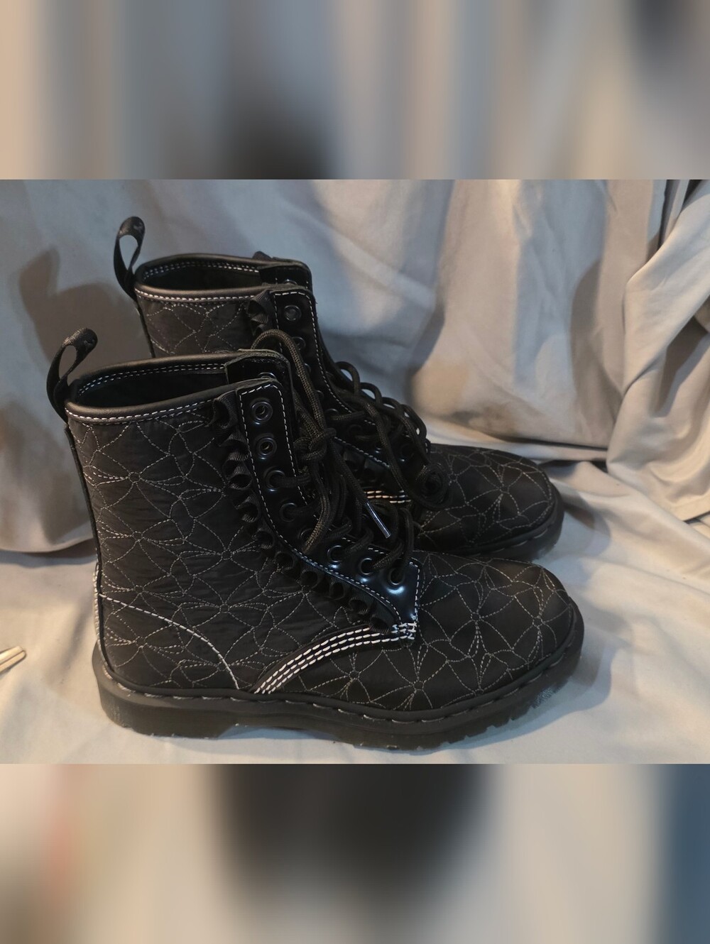 Dr Martens 1460 FRILLLeather Lace Up Boots Black Women Size 7 NWOB